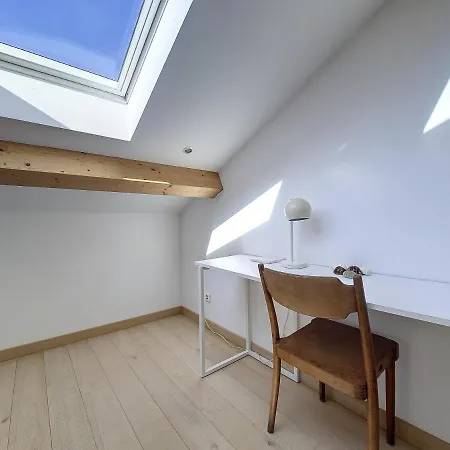 Nestor&jeeves - To Meet - - Floor Appartement